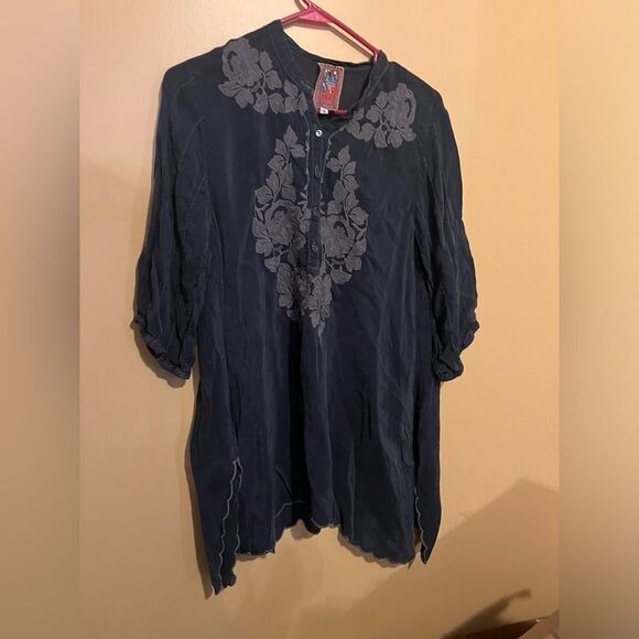 Johnny was embroidered tunic small - Picture 4 of 9
